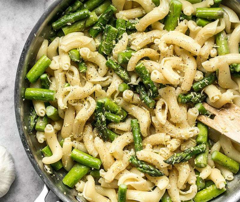 Lemon Garlic Asparagus Pasta