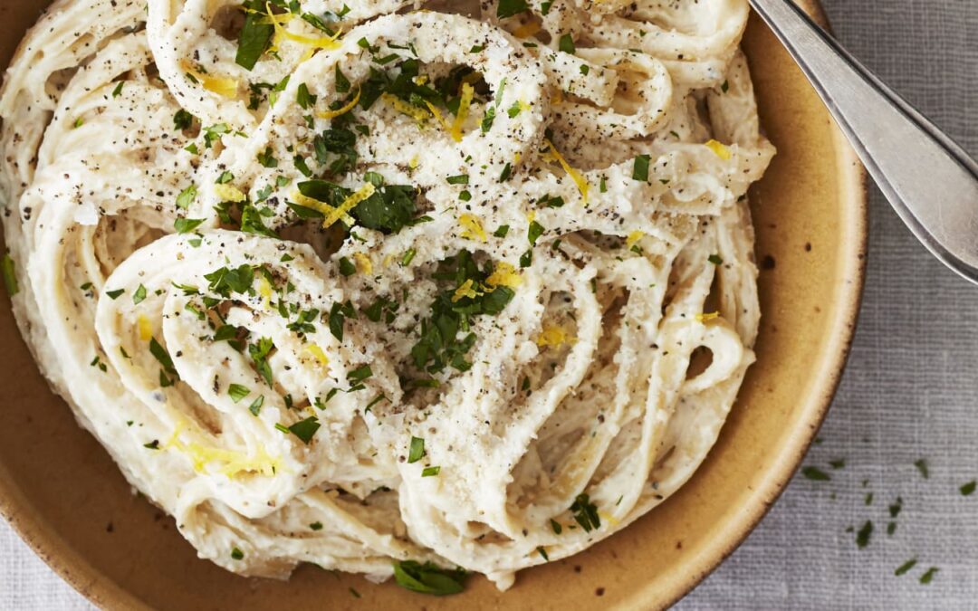 Greek Yogurt Creamy Pasta Sauce