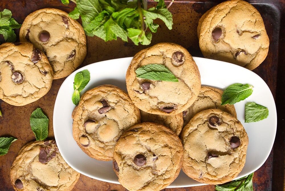 Mint Chocolate Chip Cookies