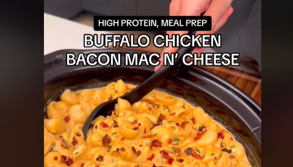 Buffalo Chicken Mac & Cheese